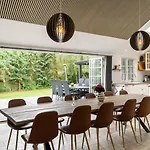 Semesterbostad Modern With Hot Tub And Nature *